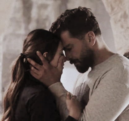 Forehead-to-Forehead Connection